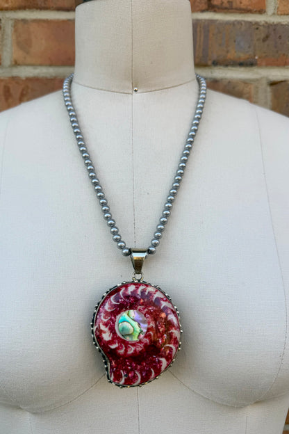 Sally Seashell Necklace