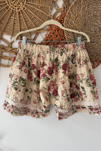 Full Bloom Floral Short