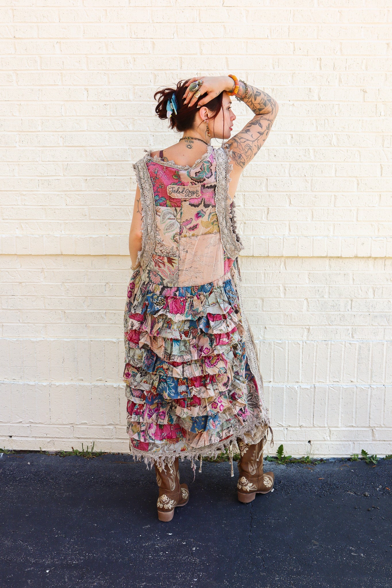 Ruffle Up High-Lo Top in Floral Combo