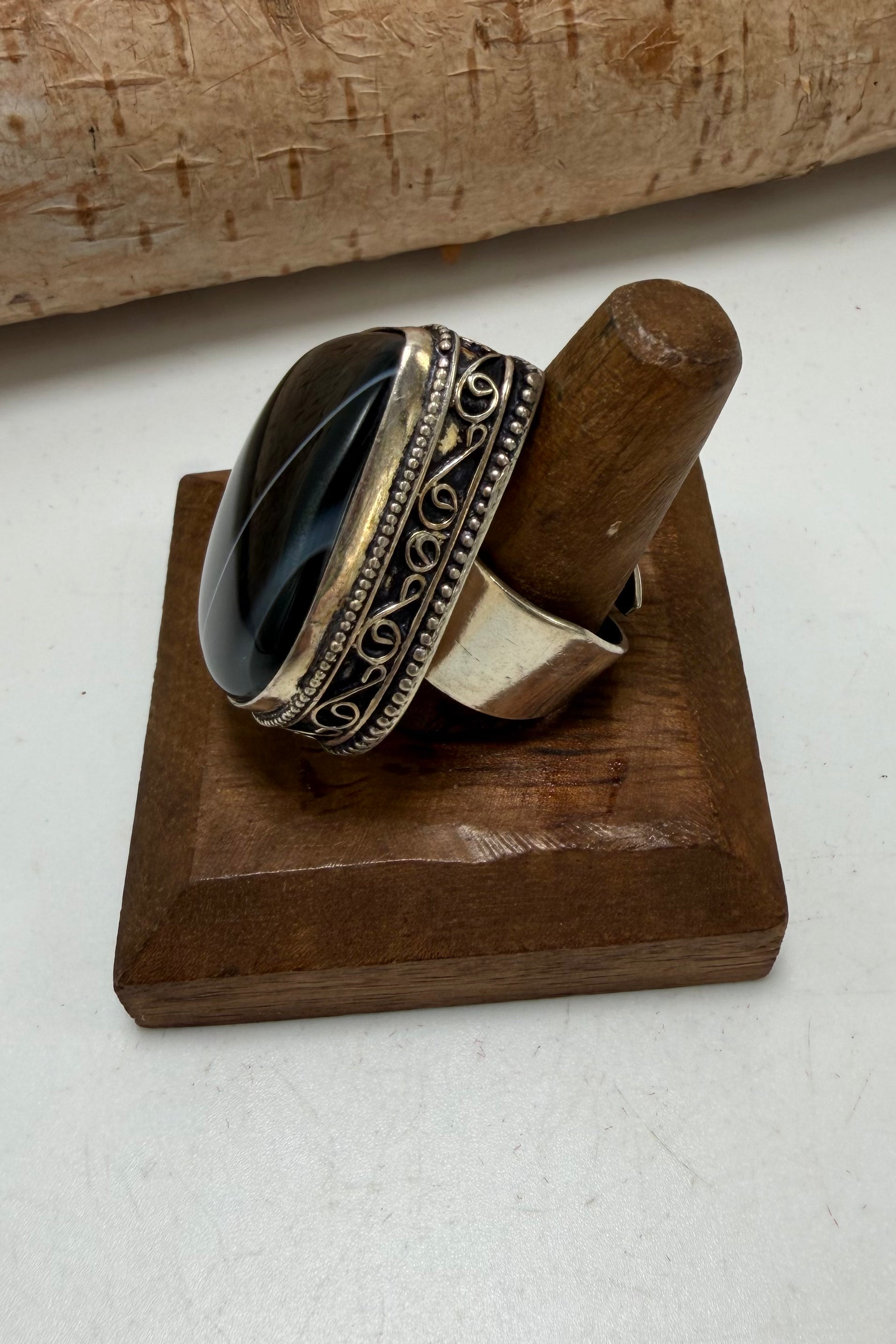 Ring R