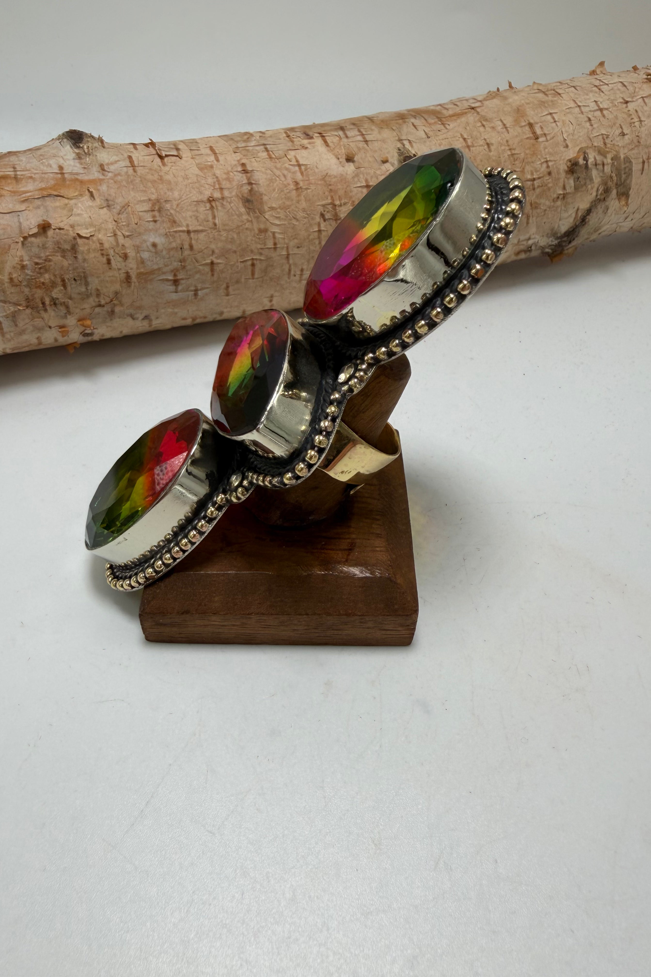 Ring 112
