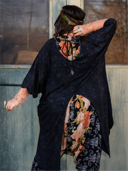 Be The Light Tee Split Muu by Kantha Bae