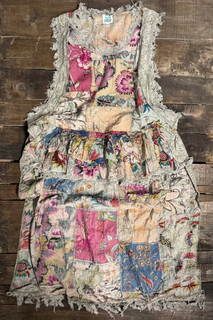 Ruffle Up High-Lo Top in Floral Combo