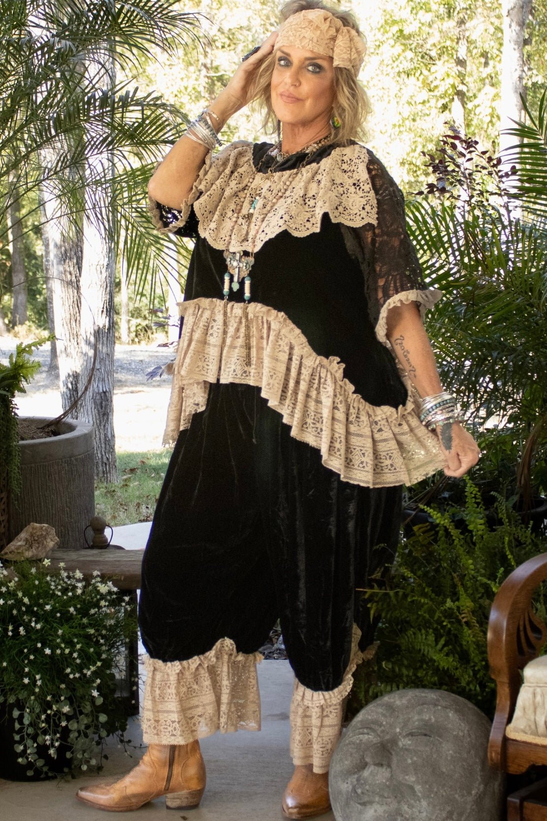 Alluring Romance Bloomers - Midnight Velvet - ivyandlavyboutique Jaded Gypsy