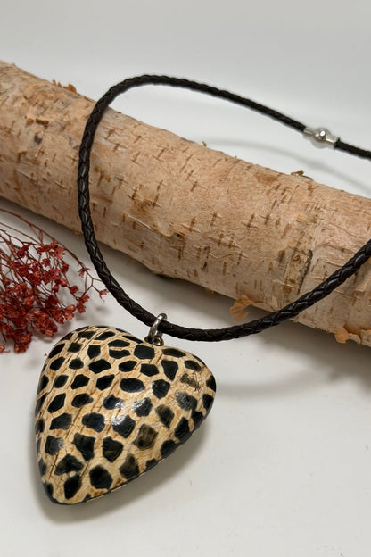 Amazon Heart Choker - ivyandlavyboutique ivyandlavyboutique
