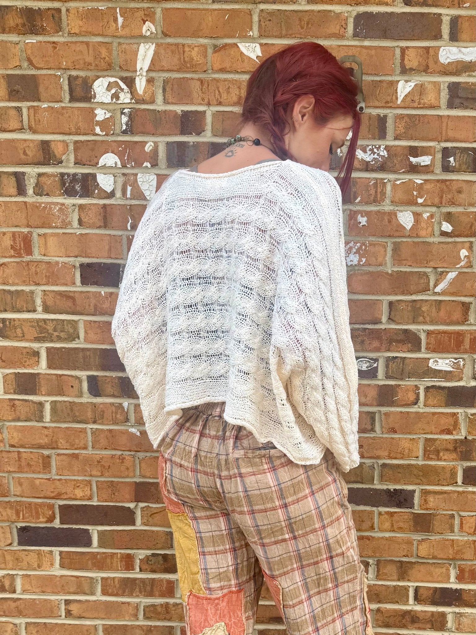Angel Baby Crop Twisted Cable Sweater - ivyandlavyboutique Pol Clothing