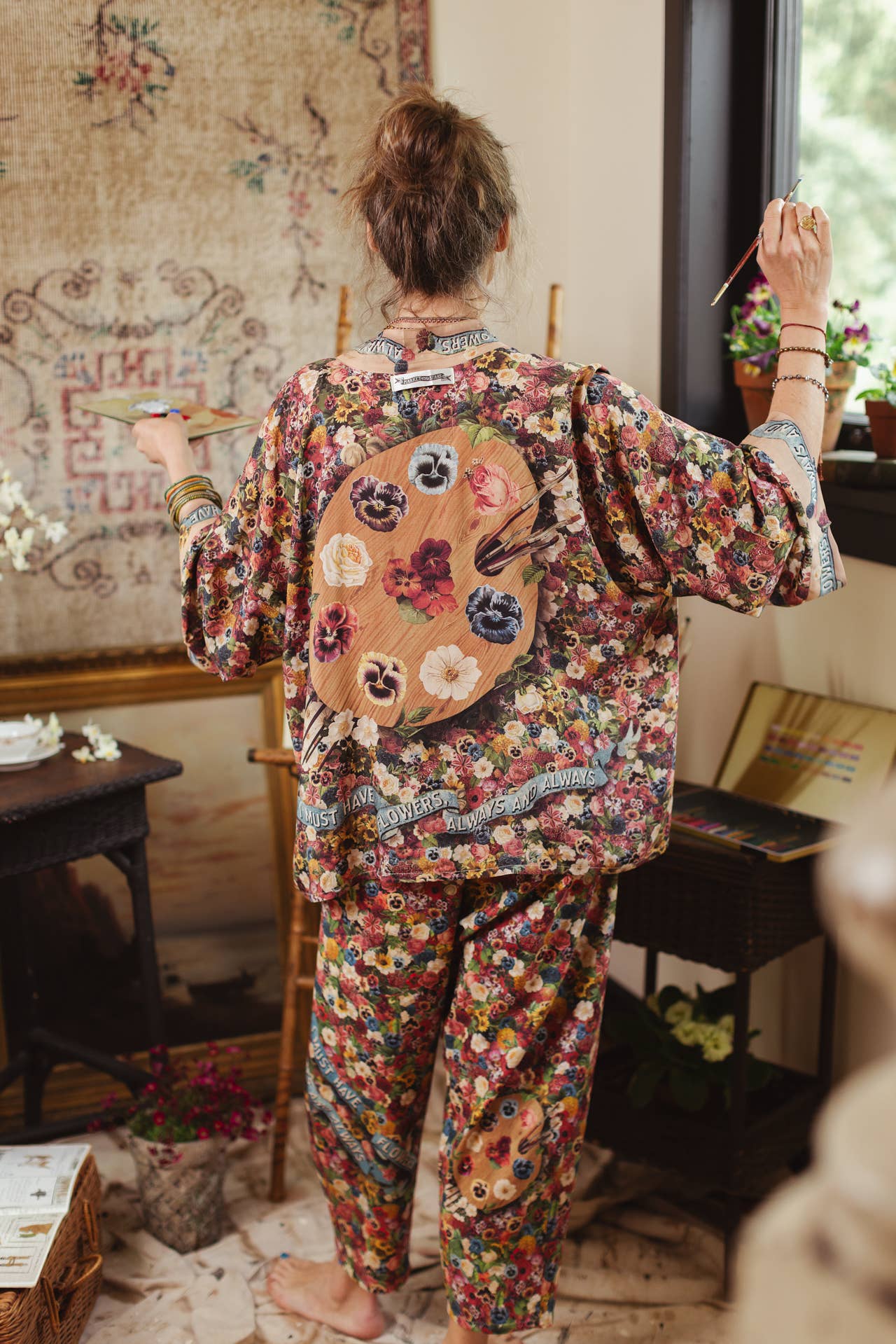 Art of Life Pixie Duster Cropped Kimono w/ Palette, Flowers - ivyandlavyboutique Market of Stars