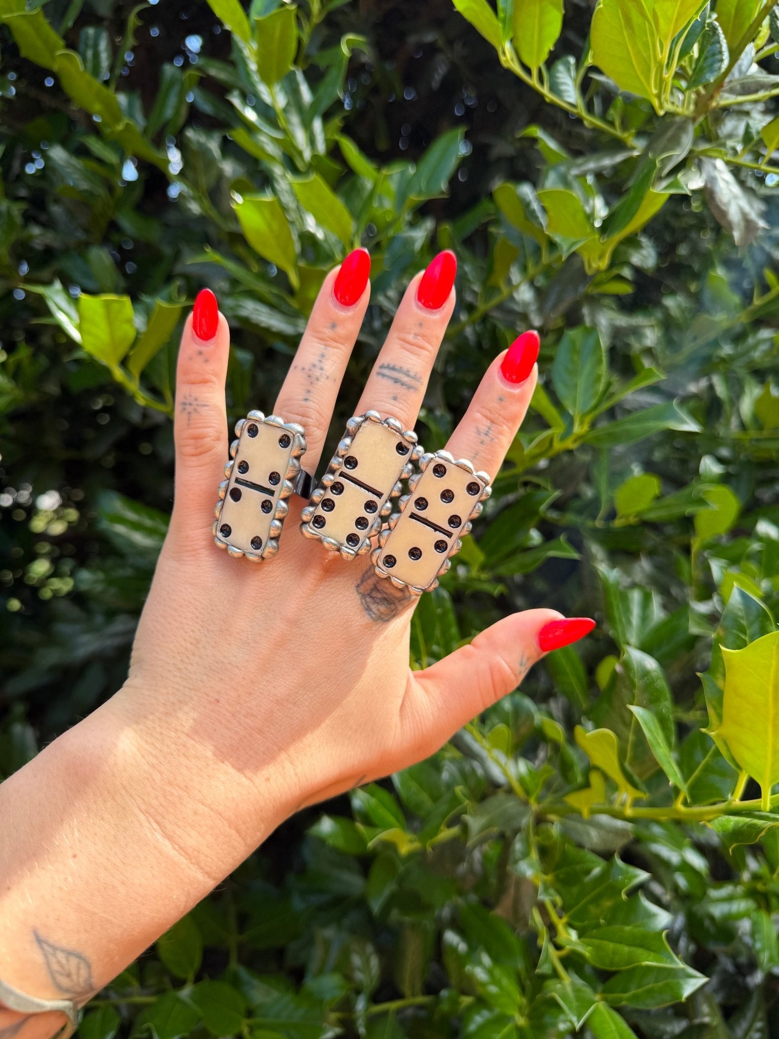 Asst Domino Metal Rings - ivyandlavyboutique Art by Amy