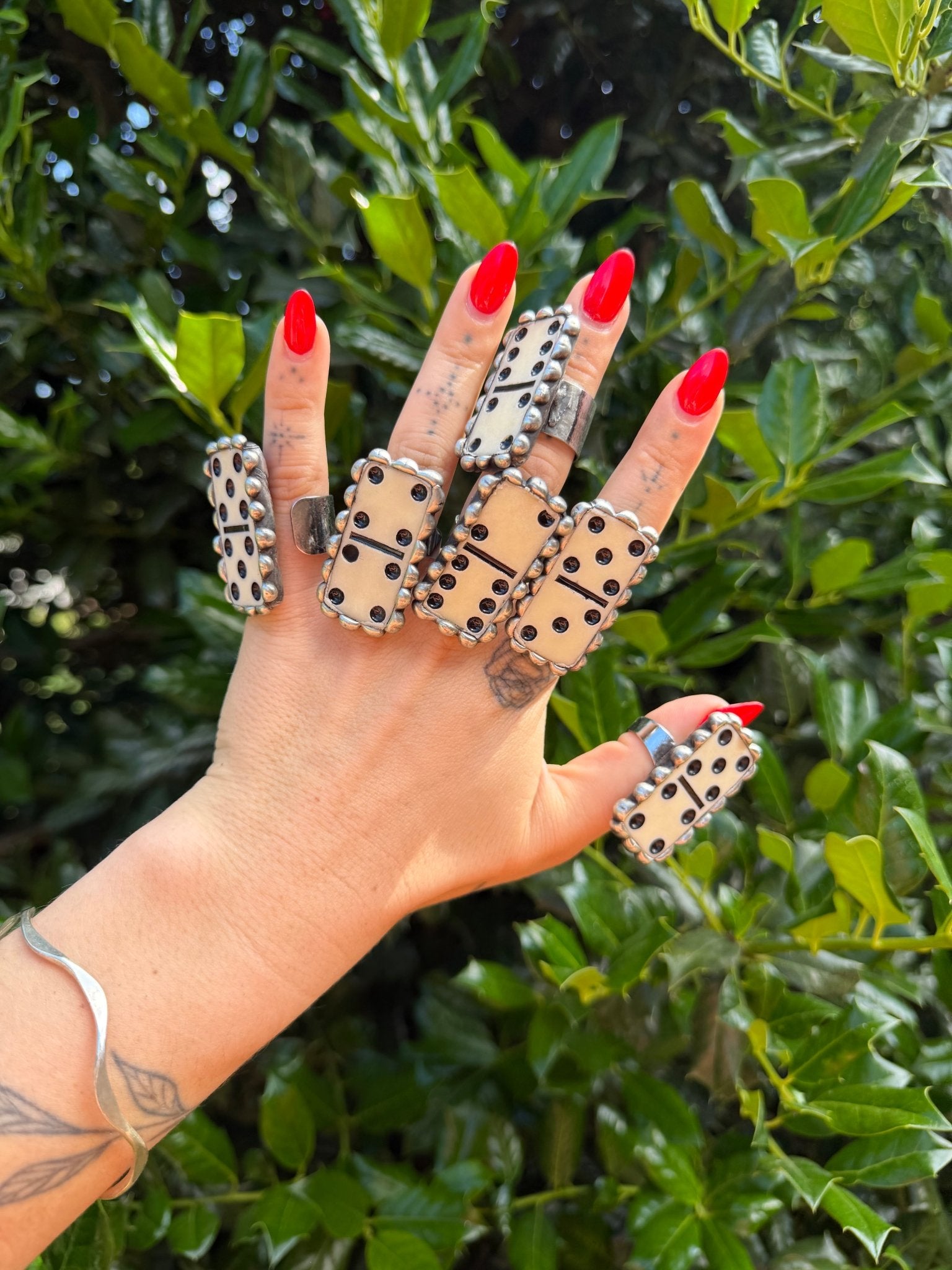 Asst Domino Metal Rings - ivyandlavyboutique Art by Amy