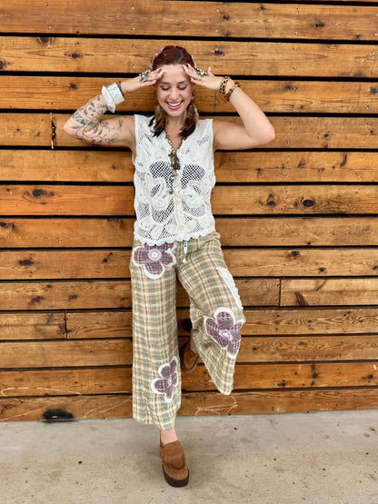 Avery Round neck sleeveless crochet vest top - ivyandlavyboutique Pol Clothing