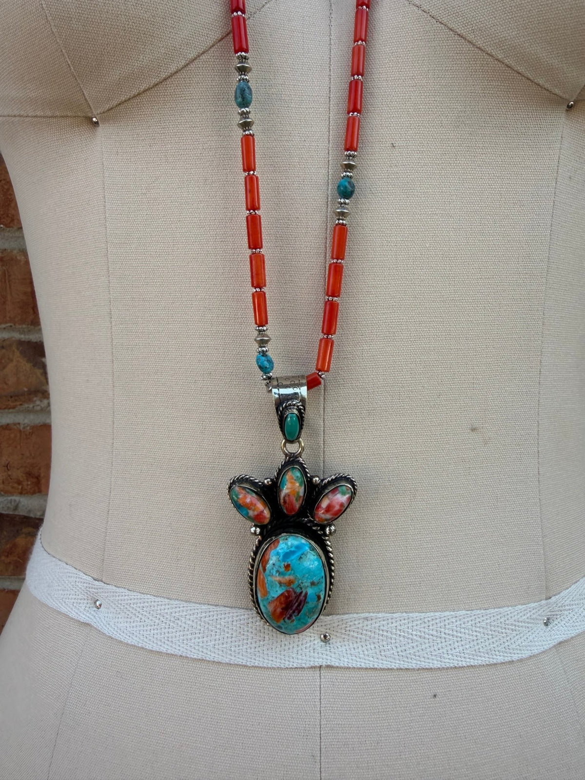 Aztec Abstract Necklace - ivyandlavyboutique ivyandlavyboutique