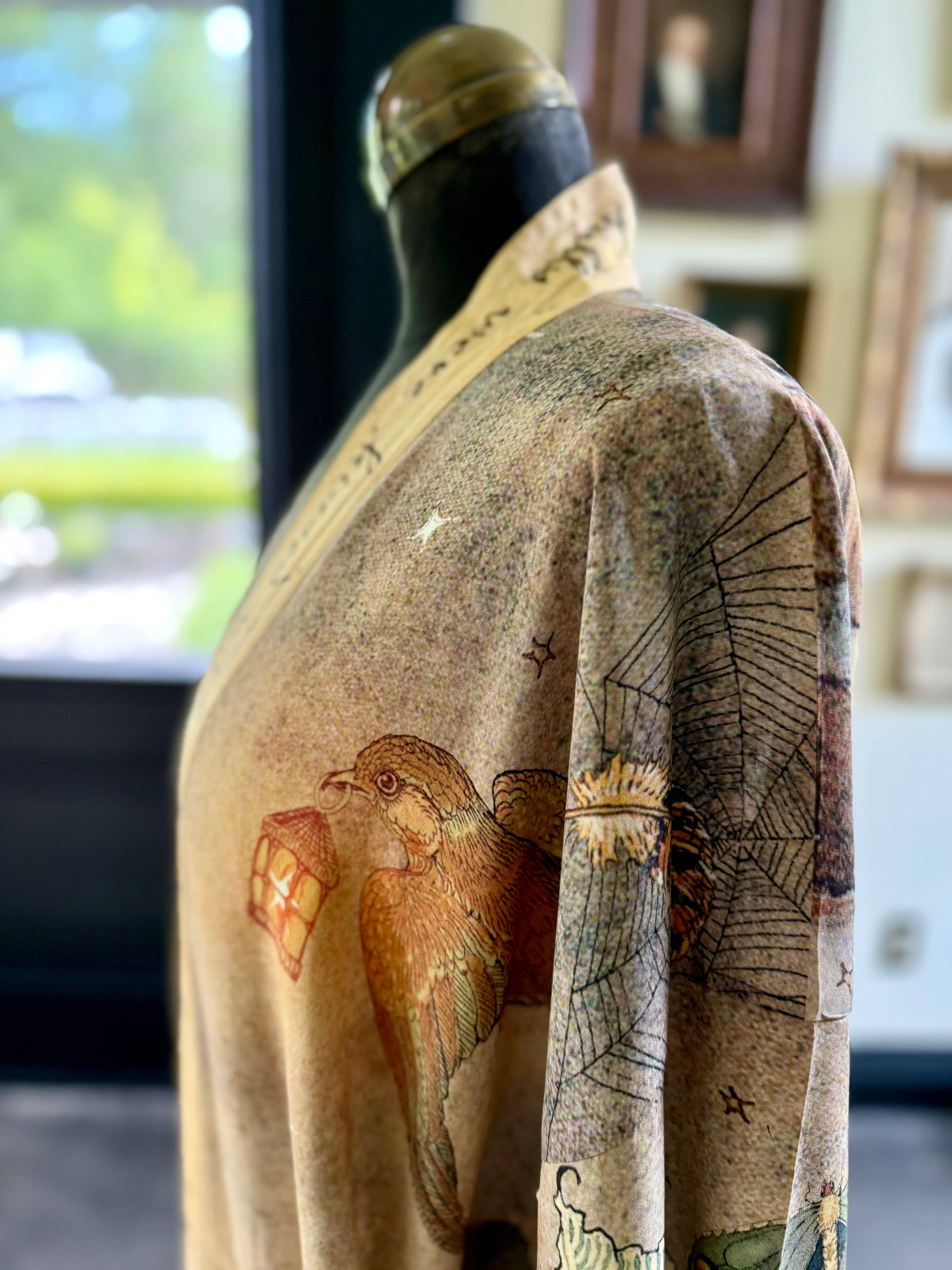 Lovelight Opera Duster Kimono Robe w/woodland deer & swallow