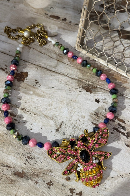 Bee Fancy Necklace - ivyandlavyboutique A Rare Bird Shop