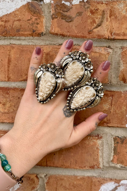 Bison Head w Flowers Ring - ivyandlavyboutique ivyandlavyboutique