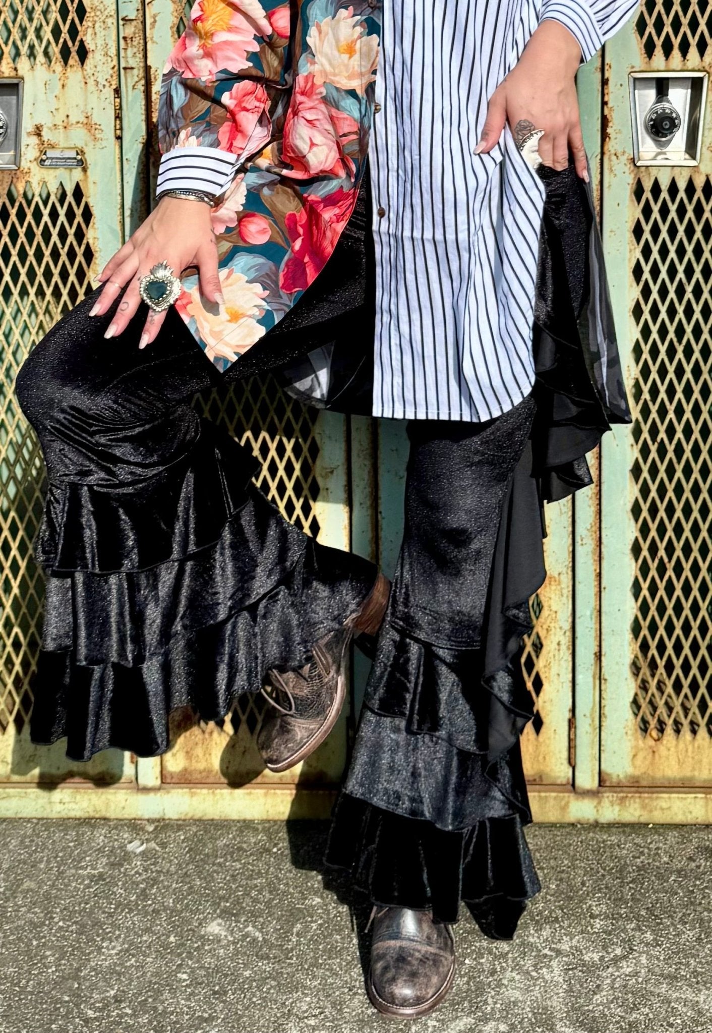 Black Velvet Ruffle Leggings - ivyandlavyboutique A Rare Bird Shop