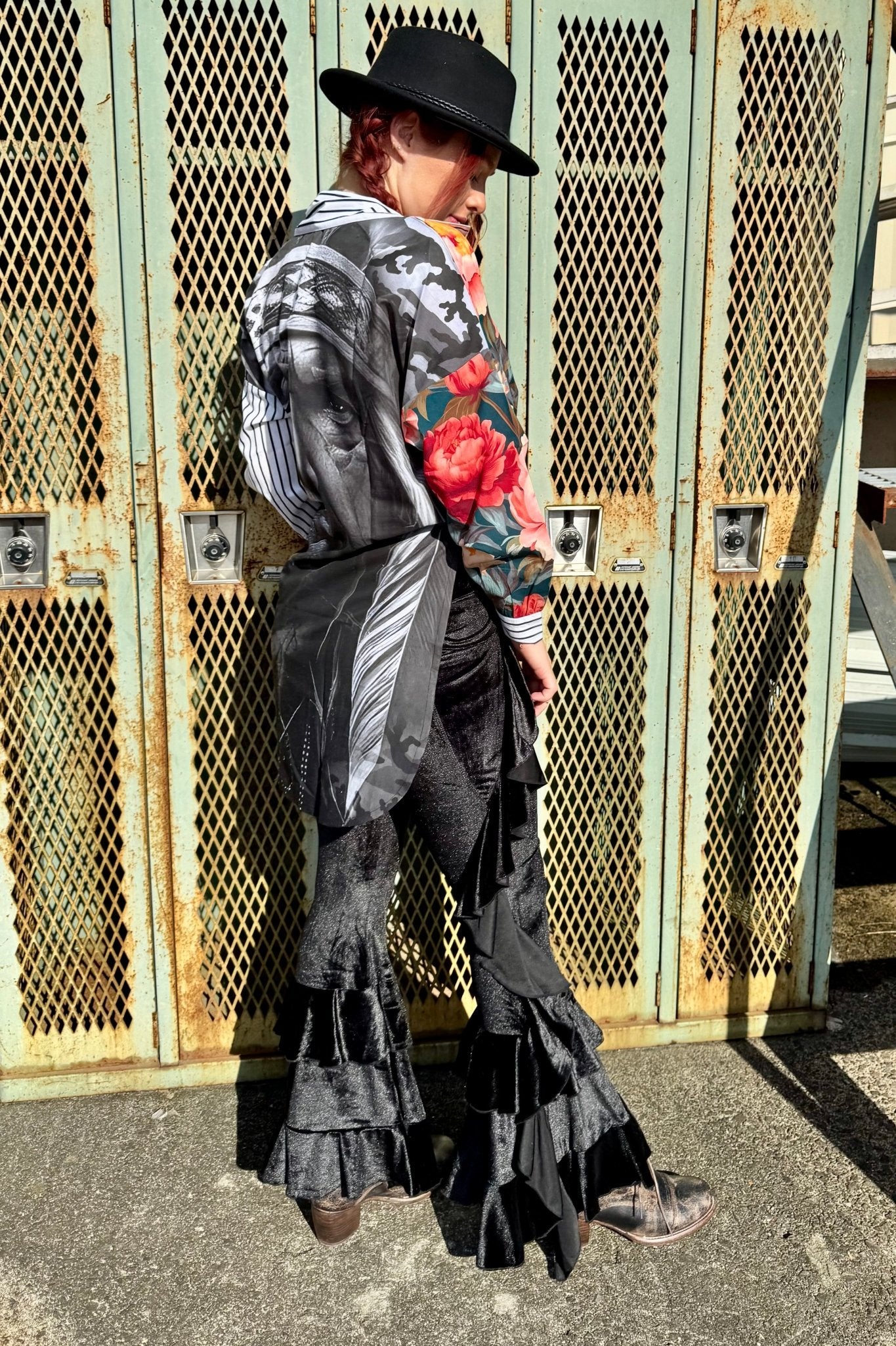 Black Velvet Ruffle Leggings - ivyandlavyboutique A Rare Bird Shop