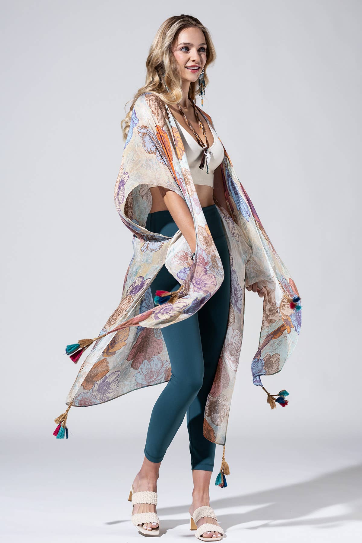 Blooming Field Kimono - ivyandlavyboutique Urbanista