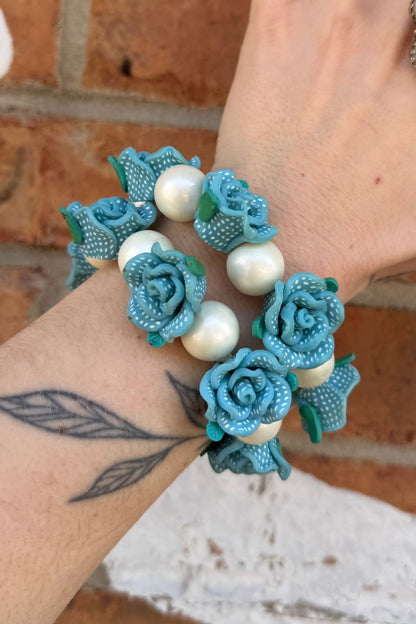Blue Blue Flower Stretch Bracelet - ivyandlavyboutique ivyandlavyboutique