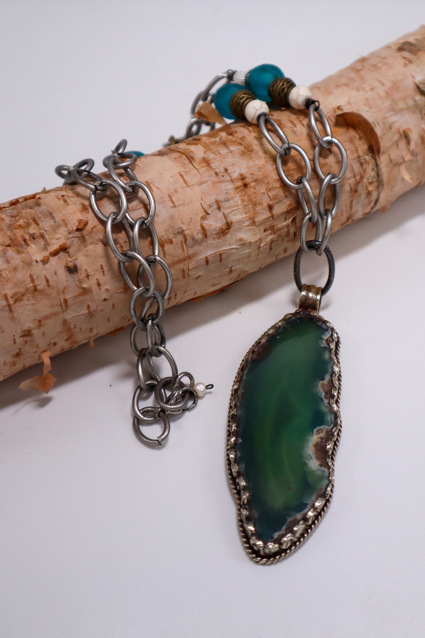 Blue Geode Statement Necklace - ivyandlavyboutique ivyandlavyboutique