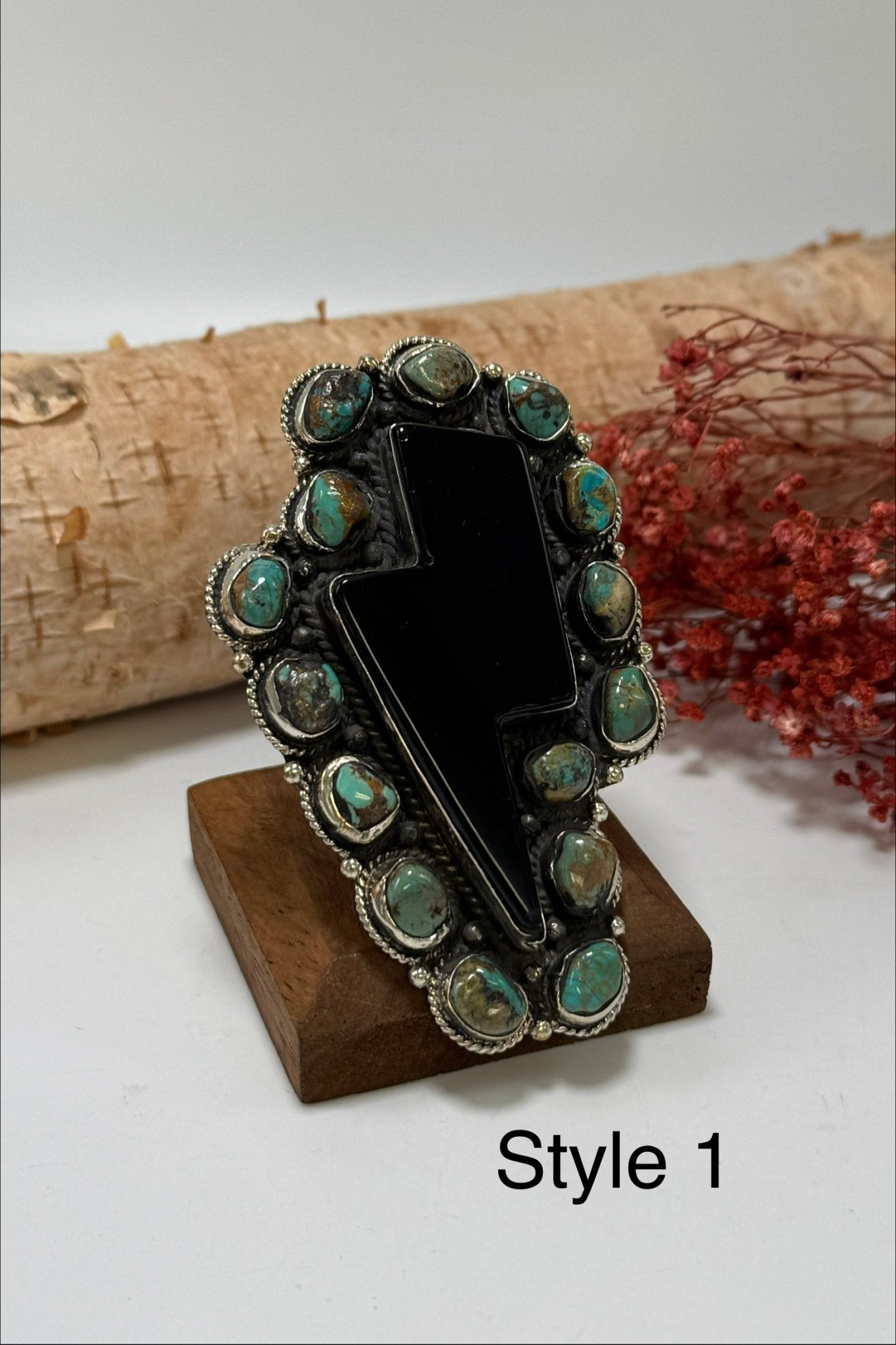 Bold Bolt Ring - ivyandlavyboutique ivyandlavyboutique