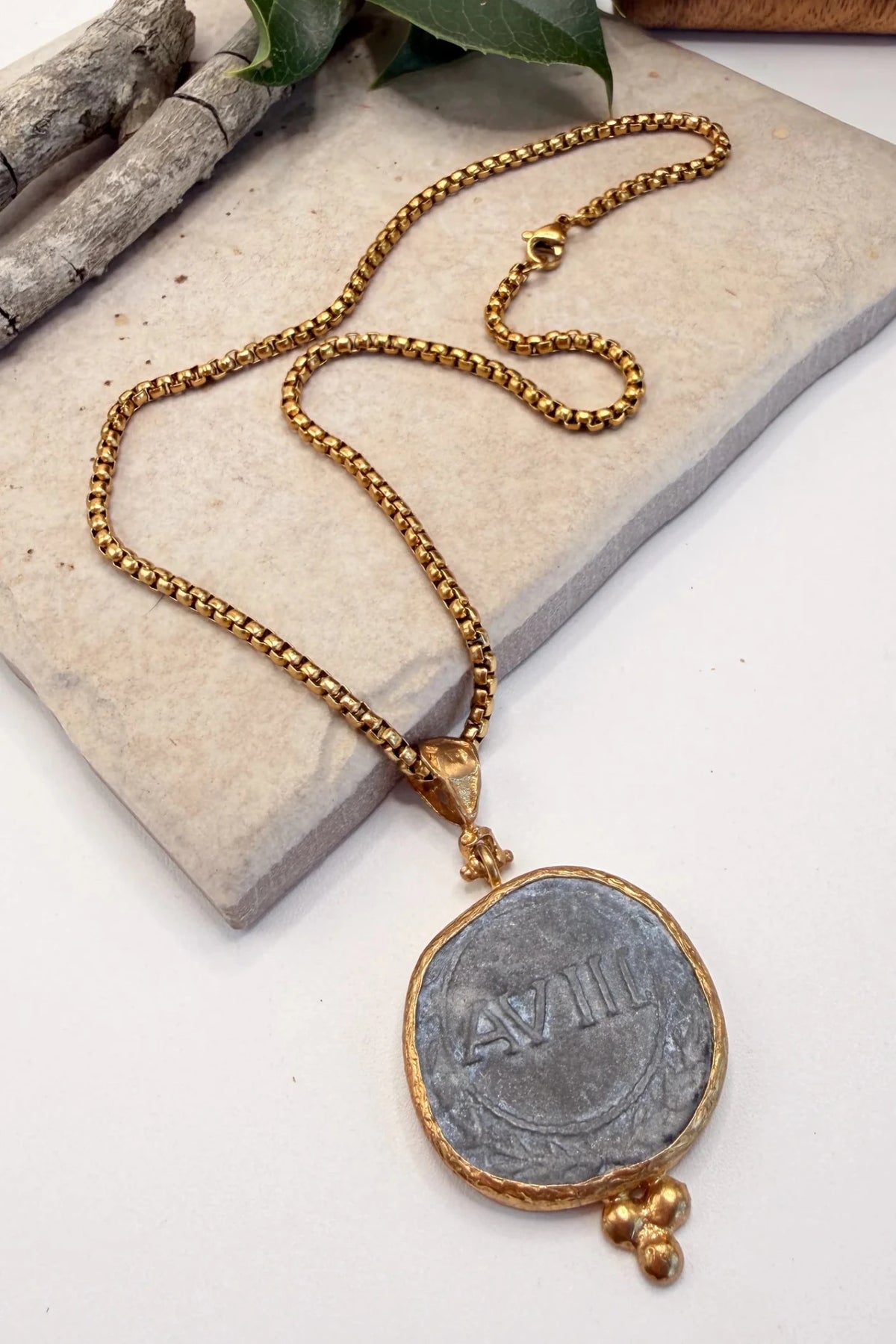 Brass Medallion Necklace - ivyandlavyboutique ivyandlavyboutique