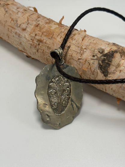 Buffalo W Turquoise Choker Necklace - ivyandlavyboutique ivyandlavyboutique