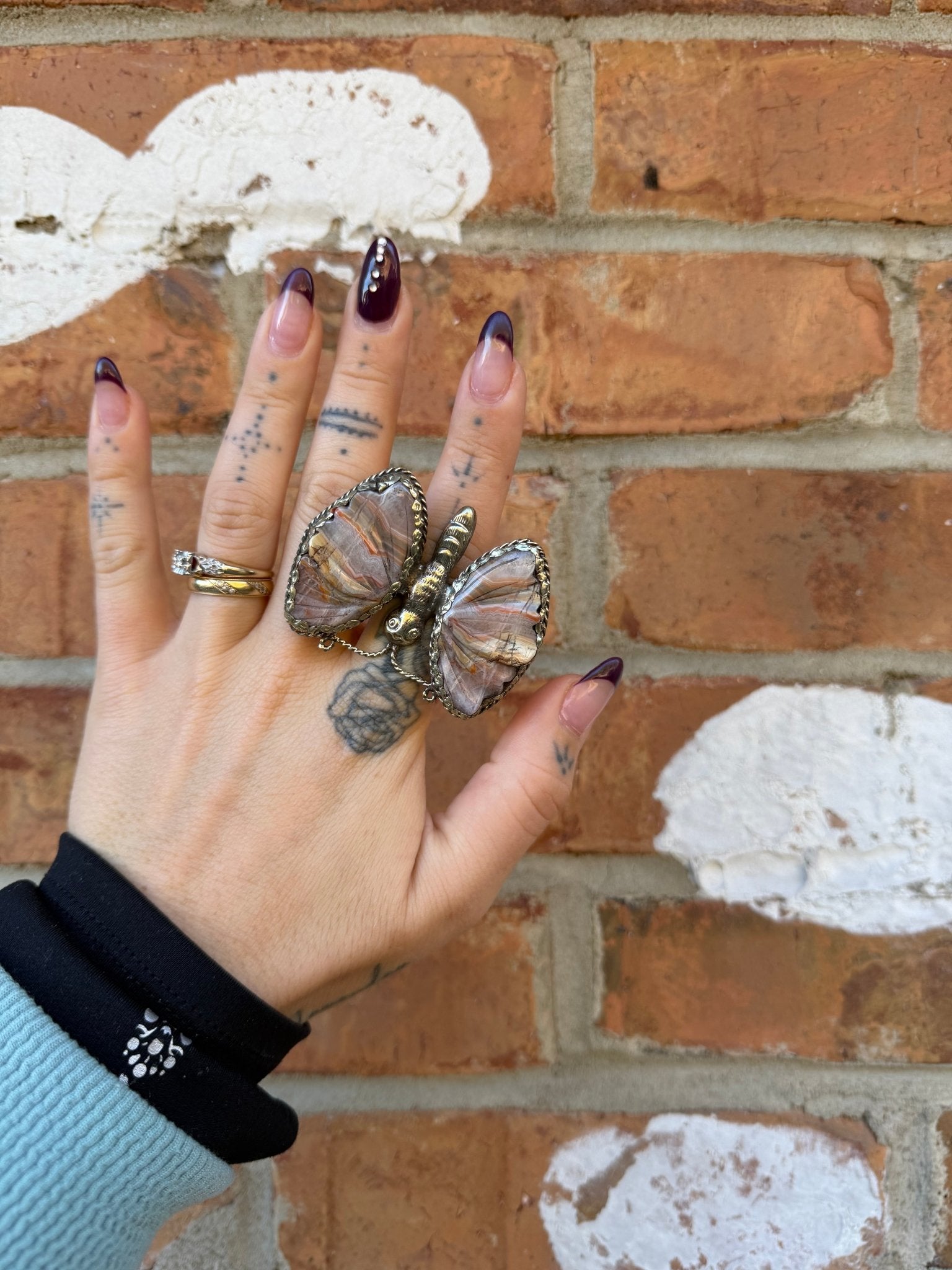 Bugging Out Butterfly Ring - ivyandlavyboutique ivyandlavyboutique