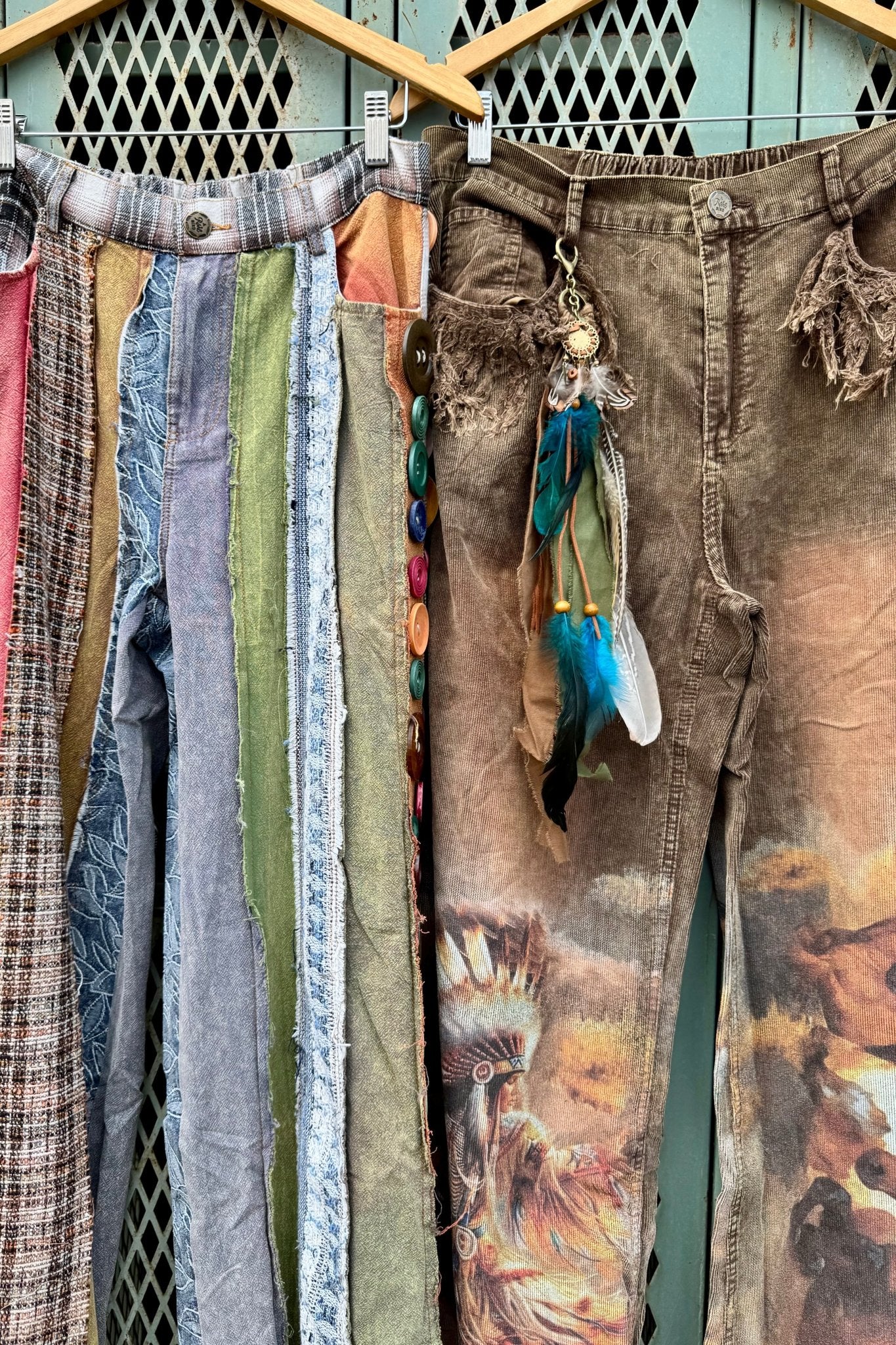 Bust Your Button Jeans - ivyandlavyboutique A Rare Bird Shop