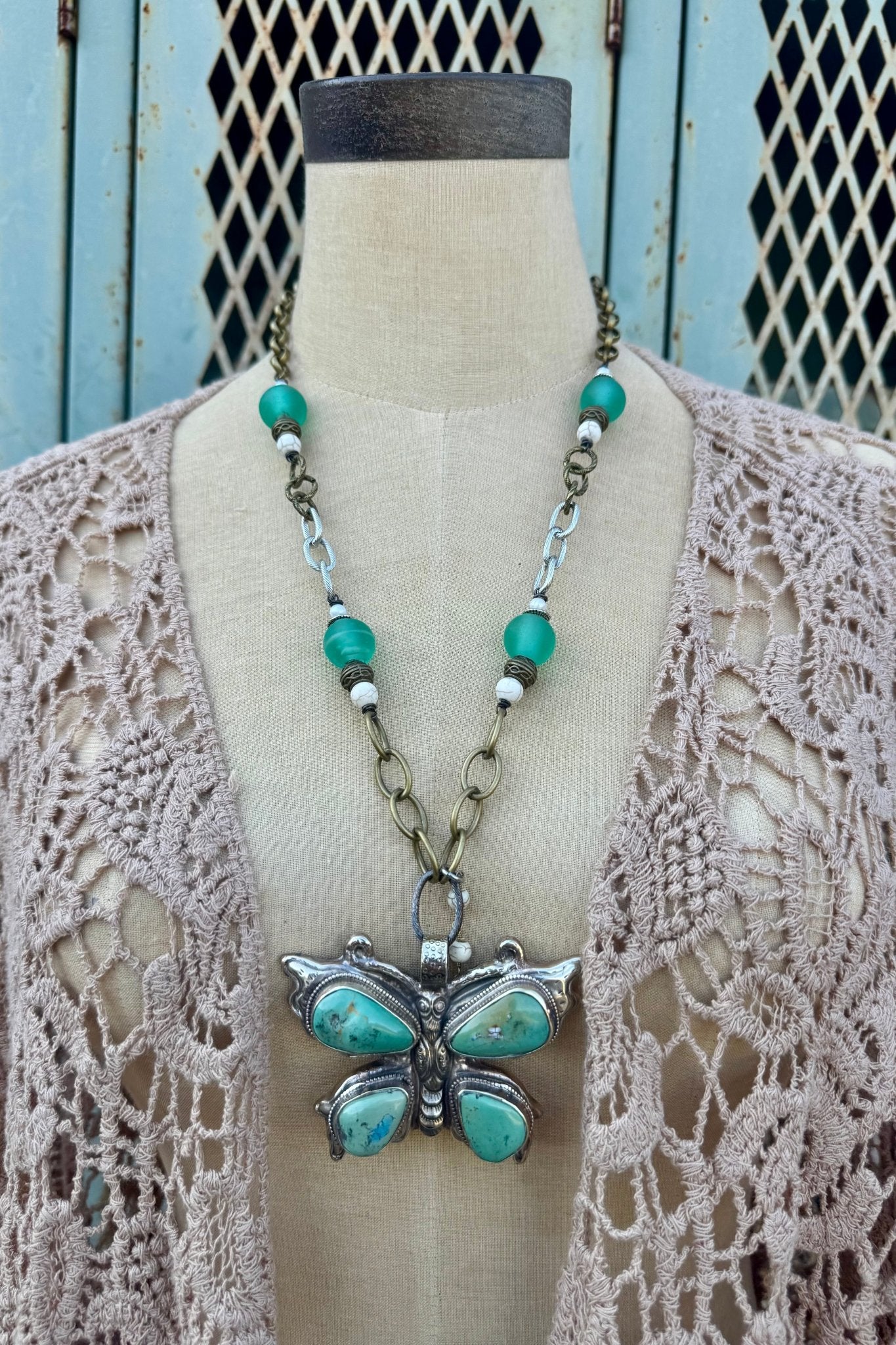 Butterfly Beauty Statement Necklace - ivyandlavyboutique Spirit Lala