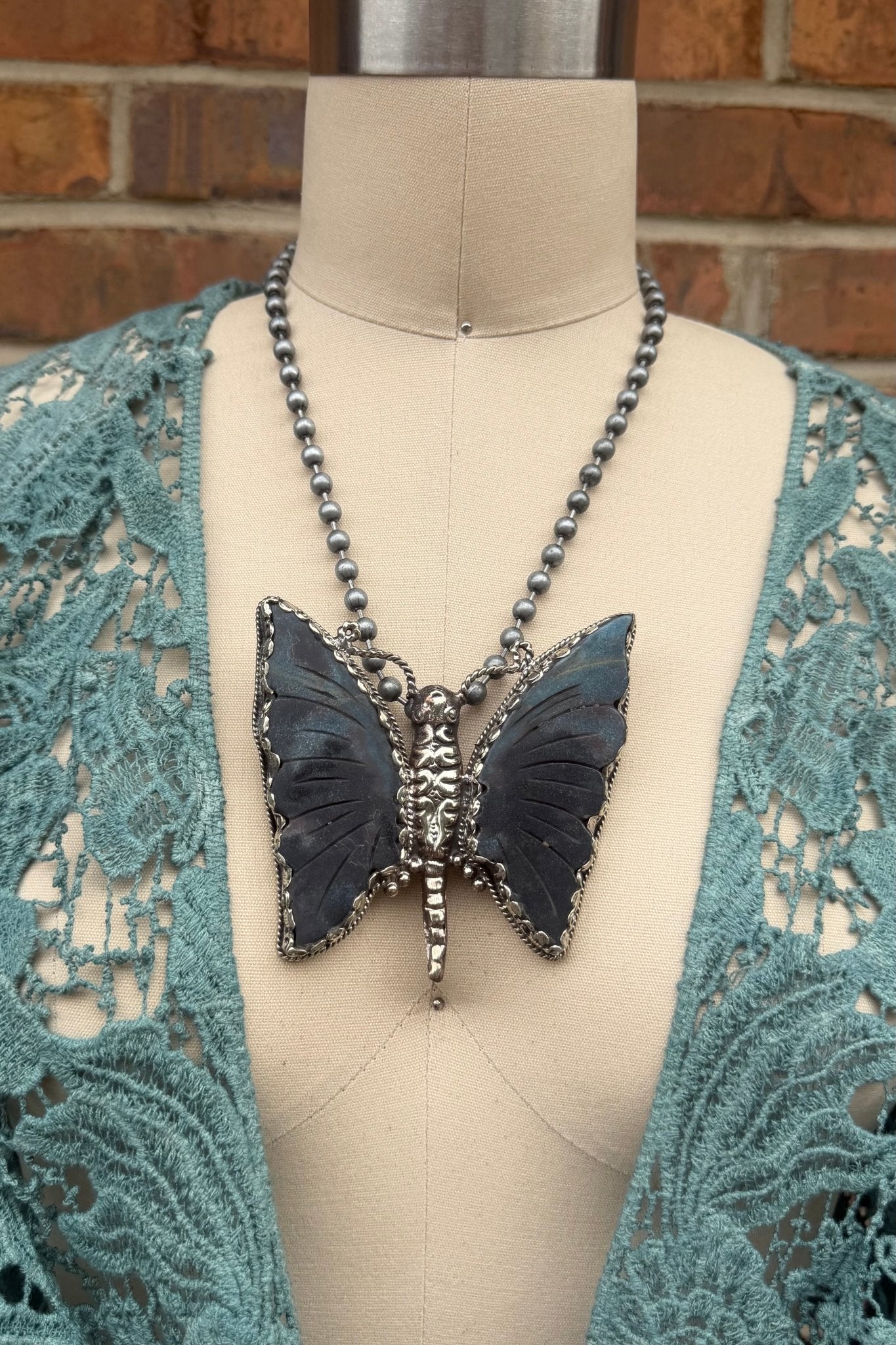 Butterfly Garden BIG Necklace - 2 - ivyandlavyboutique ivyandlavyboutique