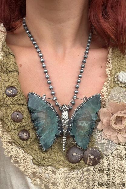 Butterfly Garden BIG Necklace - 3 - ivyandlavyboutique ivyandlavyboutique