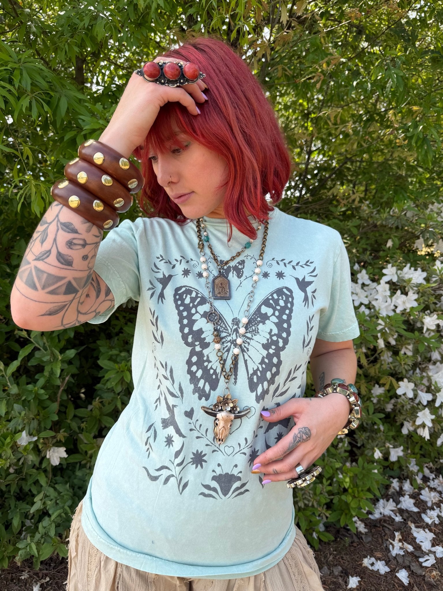 Butterfly Glow Graphic Top - ivyandlavyboutique Lotus Fashion Collection