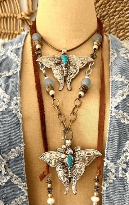 Butterfly in Blue Necklace - ivyandlavyboutique ivyandlavyboutique