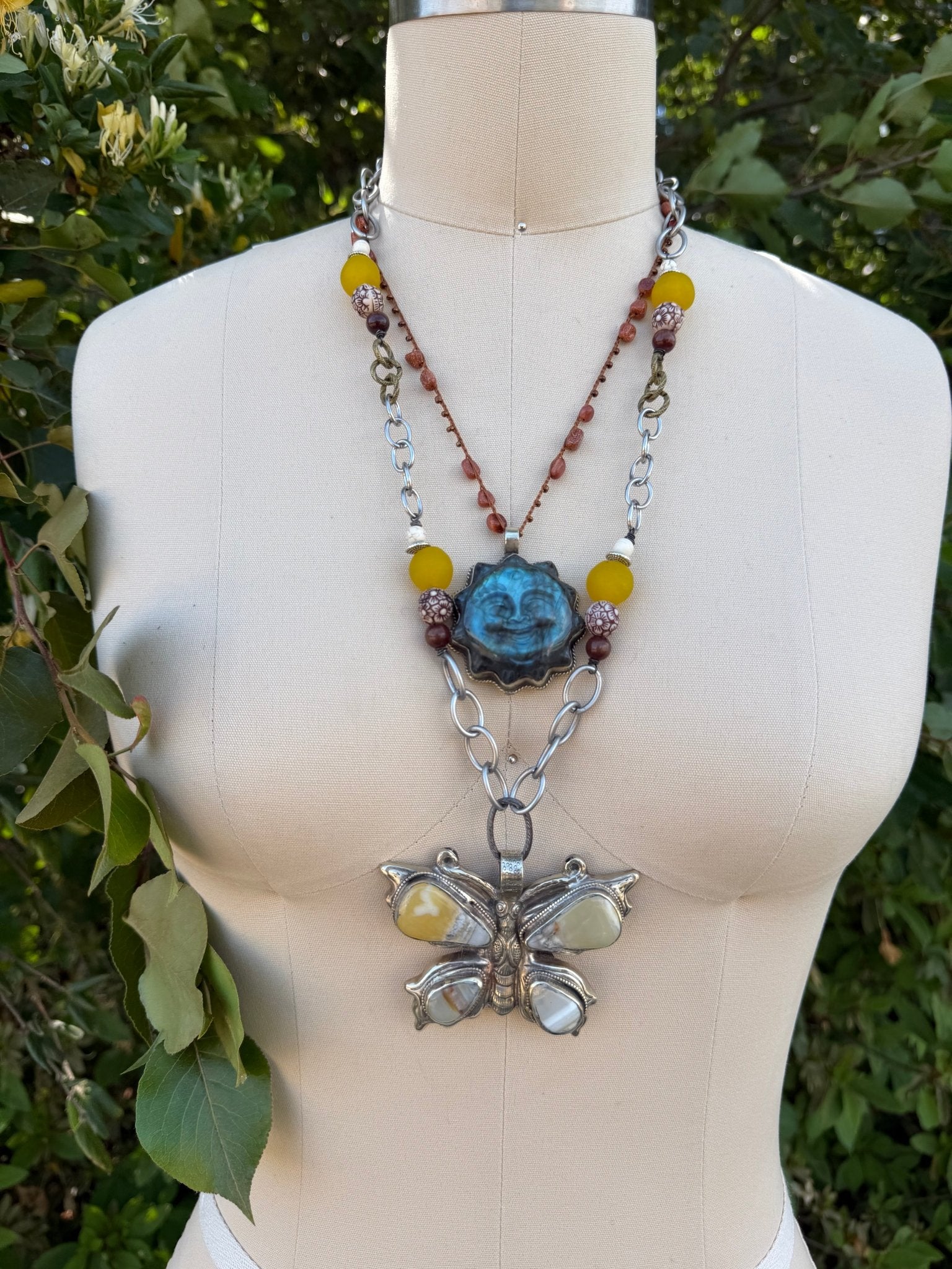 Butterfly in the Sun Yellow Glass Necklace - ivyandlavyboutique ivyandlavyboutique
