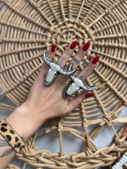 By the Horn Skull Ring - ivyandlavyboutique ivyandlavyboutique