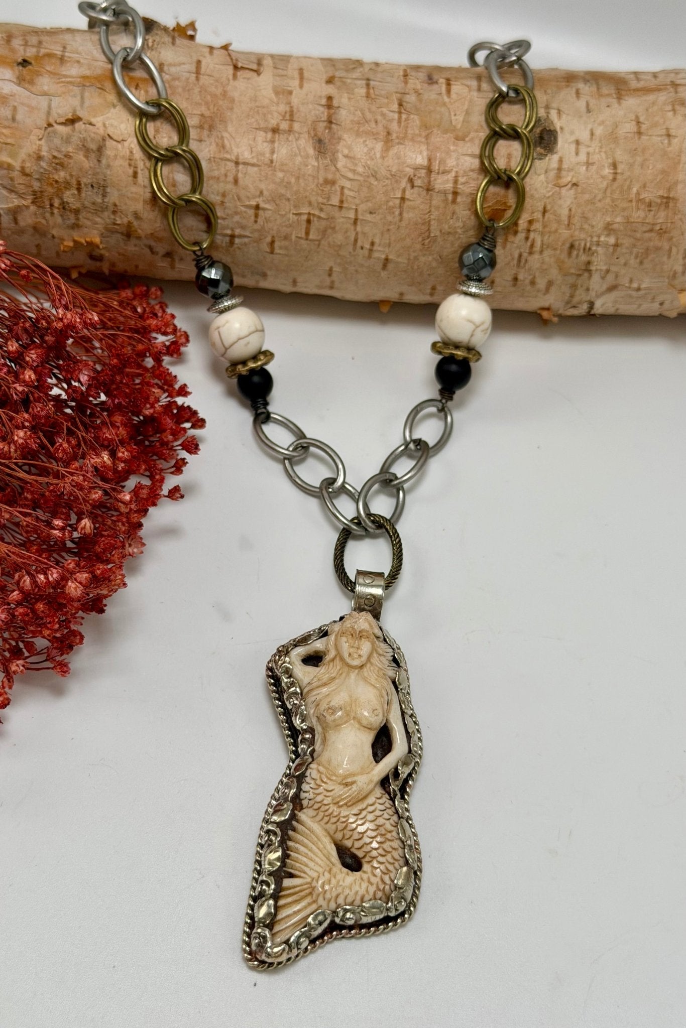 Call of the Sea Mermaid Necklace - ivyandlavyboutique ivyandlavyboutique