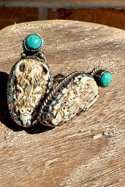 Carved Bison w/ Turquoise Ring - ivyandlavyboutique ivyandlavyboutique