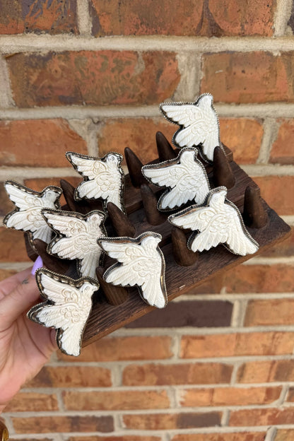 Carved Dove Ring - ivyandlavyboutique ivyandlavyboutique