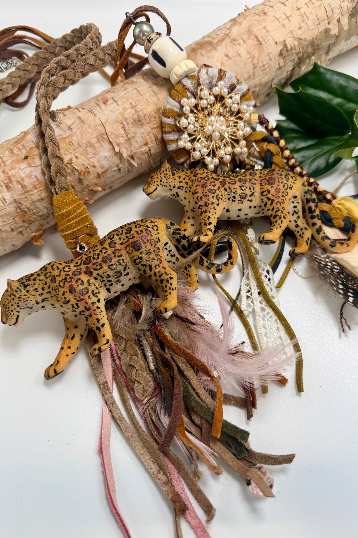 Cheetah Epic Toy Necklace - ivyandlavyboutique A Rare Bird Shop