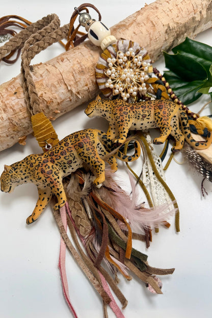 Cheetah Epic Toy Necklace - ivyandlavyboutique A Rare Bird Shop
