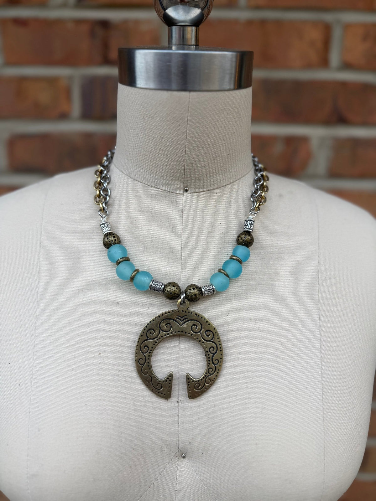 Close Connection Necklace - ivyandlavyboutique Spirit Lala