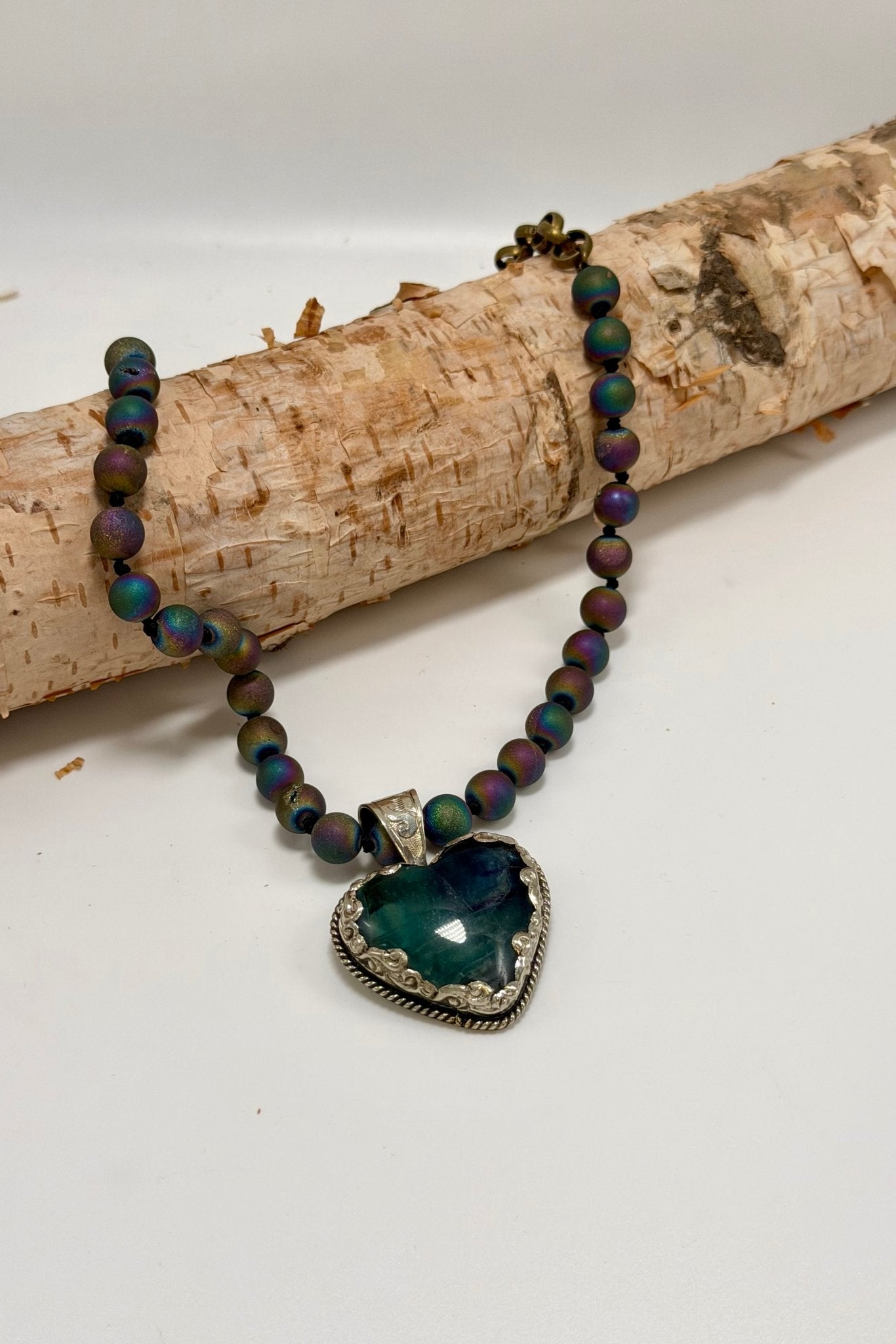 Colorful Heart Shortie Necklace - ivyandlavyboutique ivyandlavyboutique