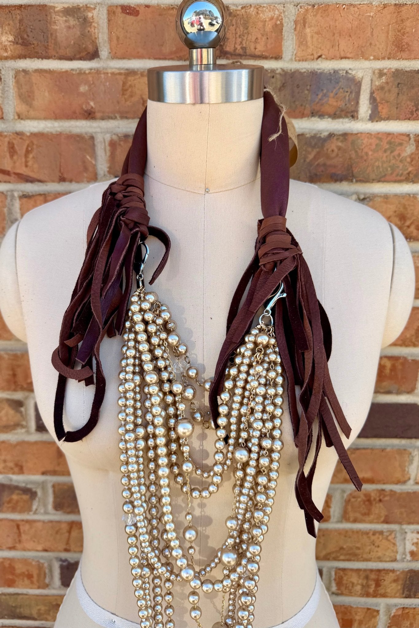 Cowboy on the Run Statement Necklace - ivyandlavyboutique ivyandlavyboutique