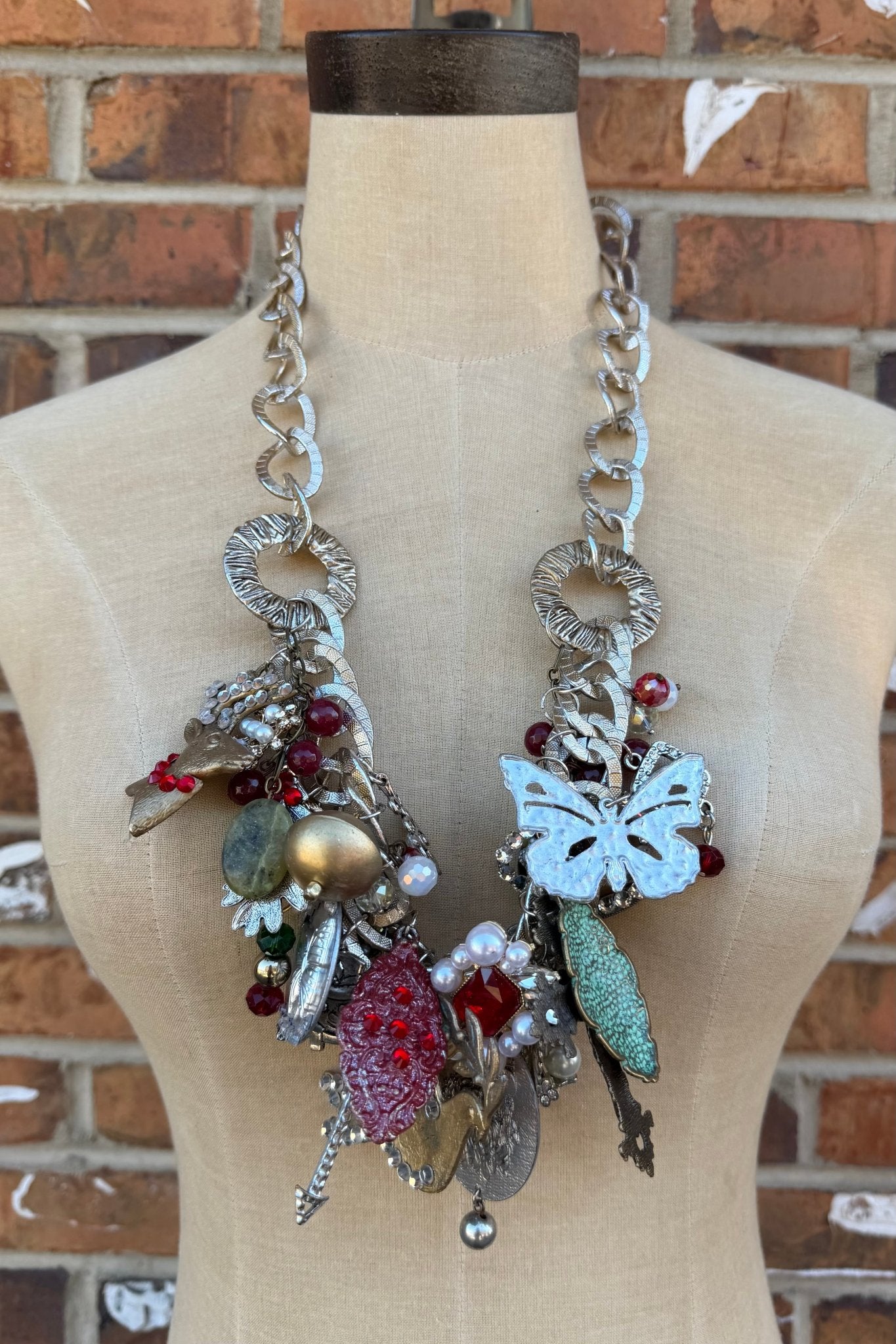 Crazy Festive Chunky Necklace - ivyandlavyboutique ivyandlavyboutique