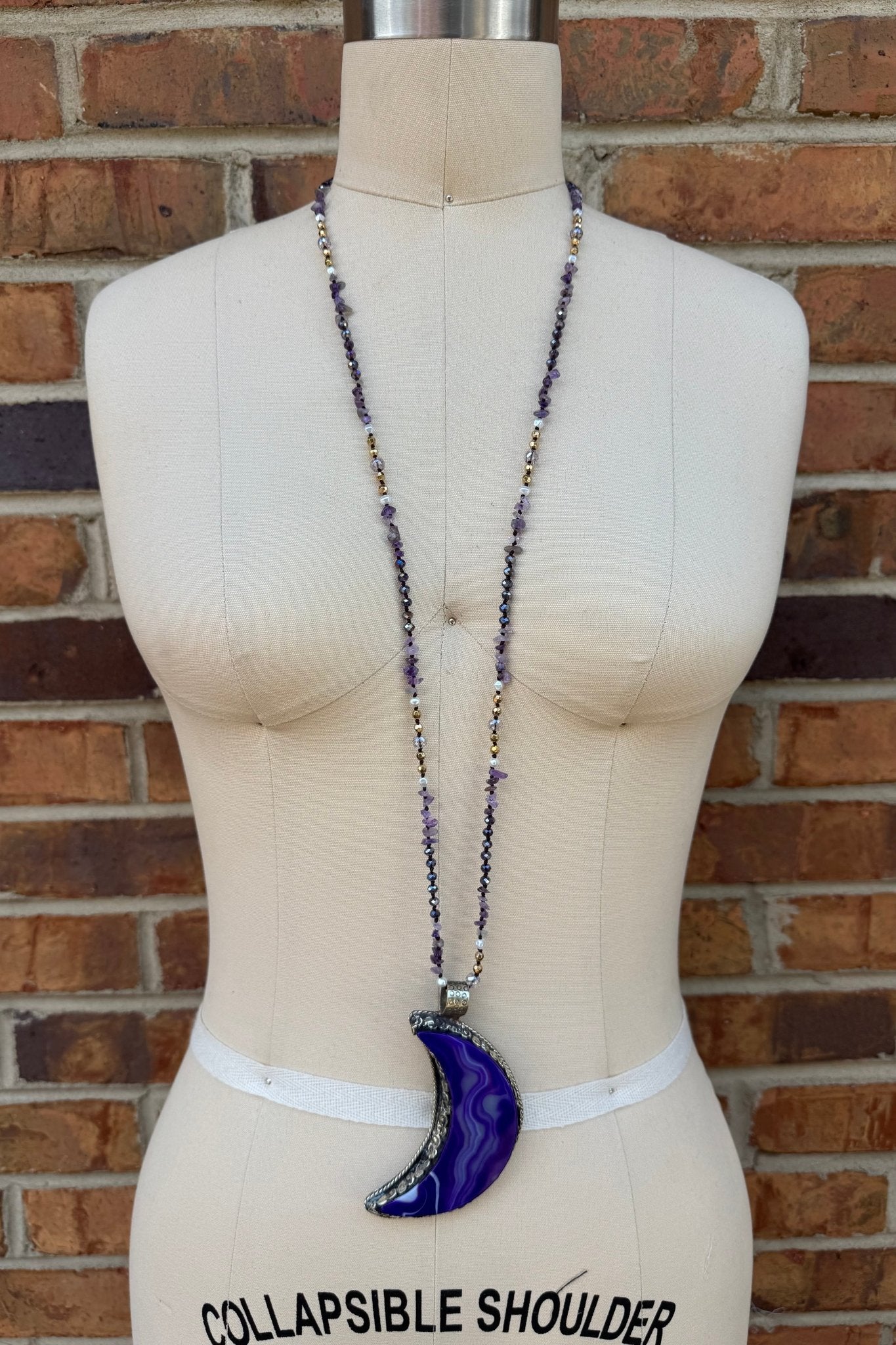 Crescent Night Necklace - ivyandlavyboutique ivyandlavyboutique