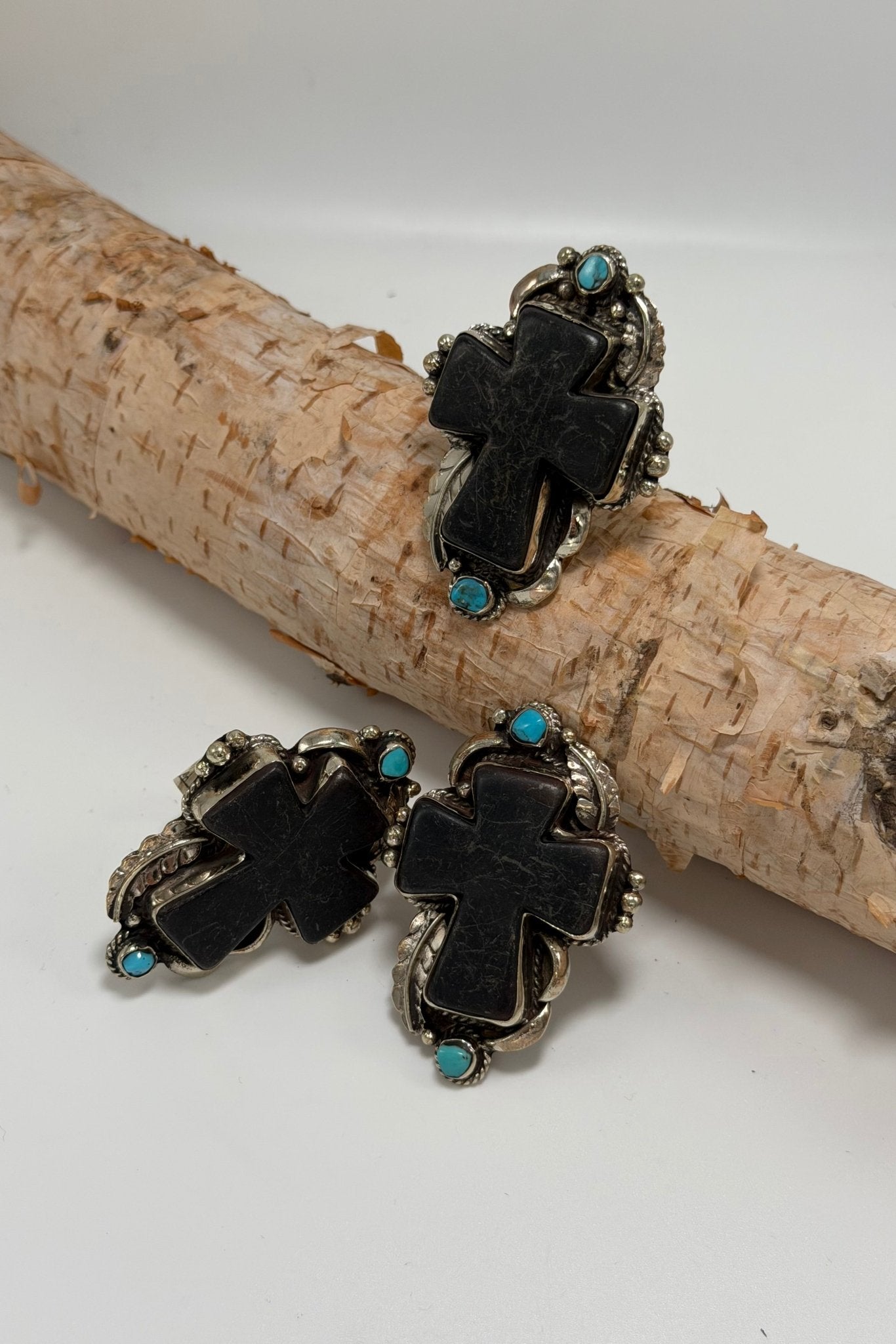 Cross In Black w/ Turquoise - ivyandlavyboutique ivyandlavyboutique