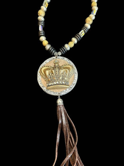 Crown Me Tassel Necklace - ivyandlavyboutique A Rare Bird Shop