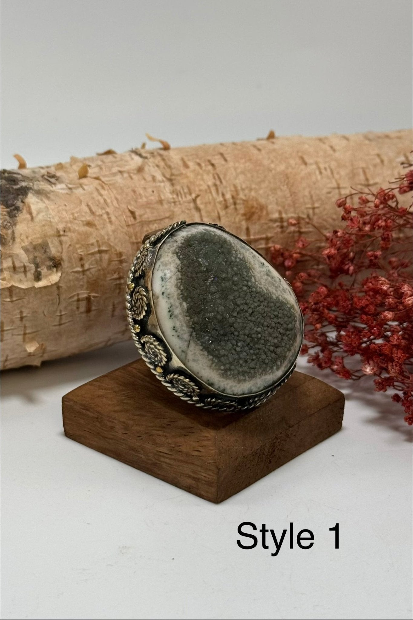 Crystal Center Rings - ivyandlavyboutique ivyandlavyboutique