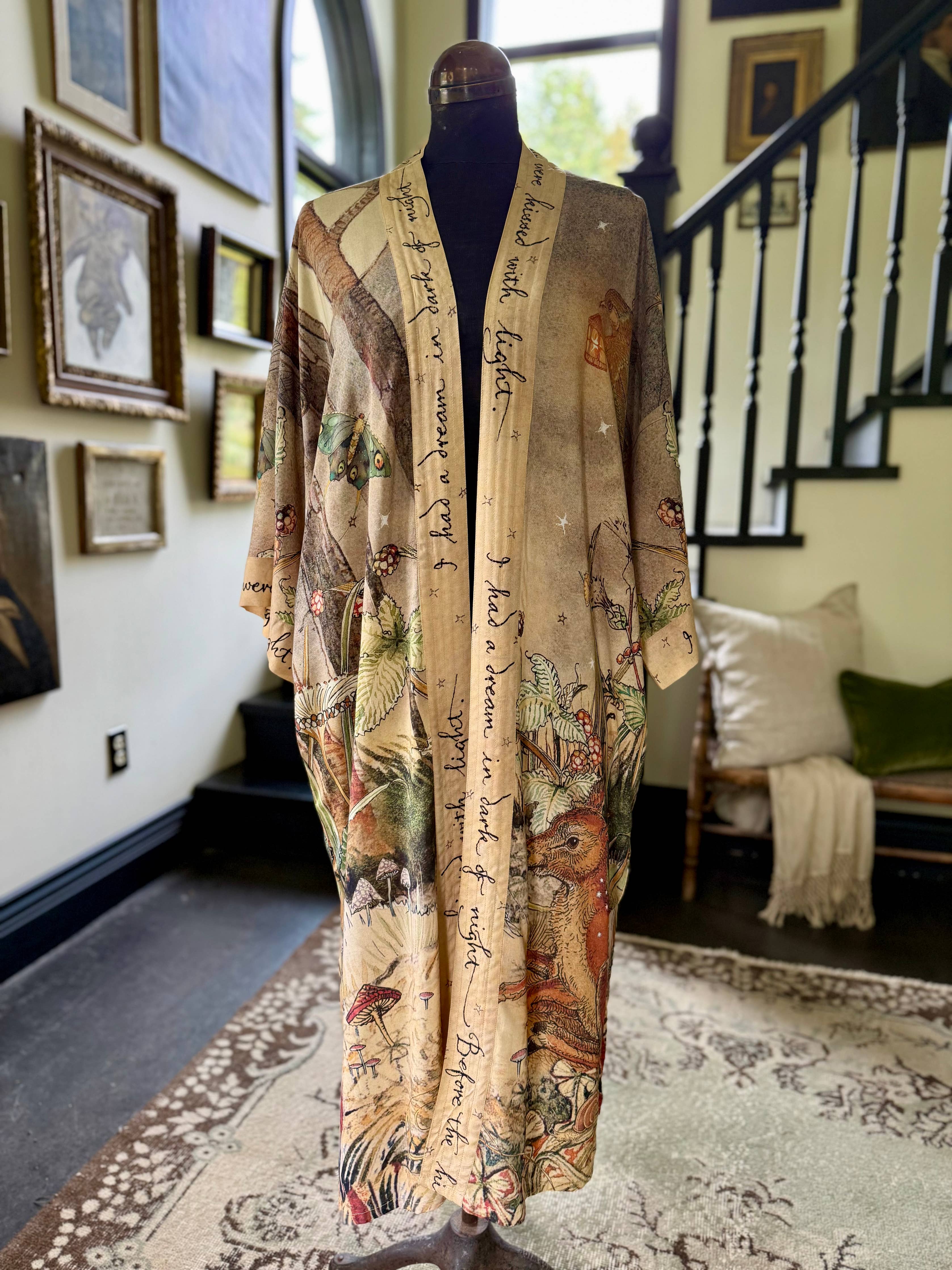 Lovelight Opera Duster Kimono Robe w/woodland deer & swallow