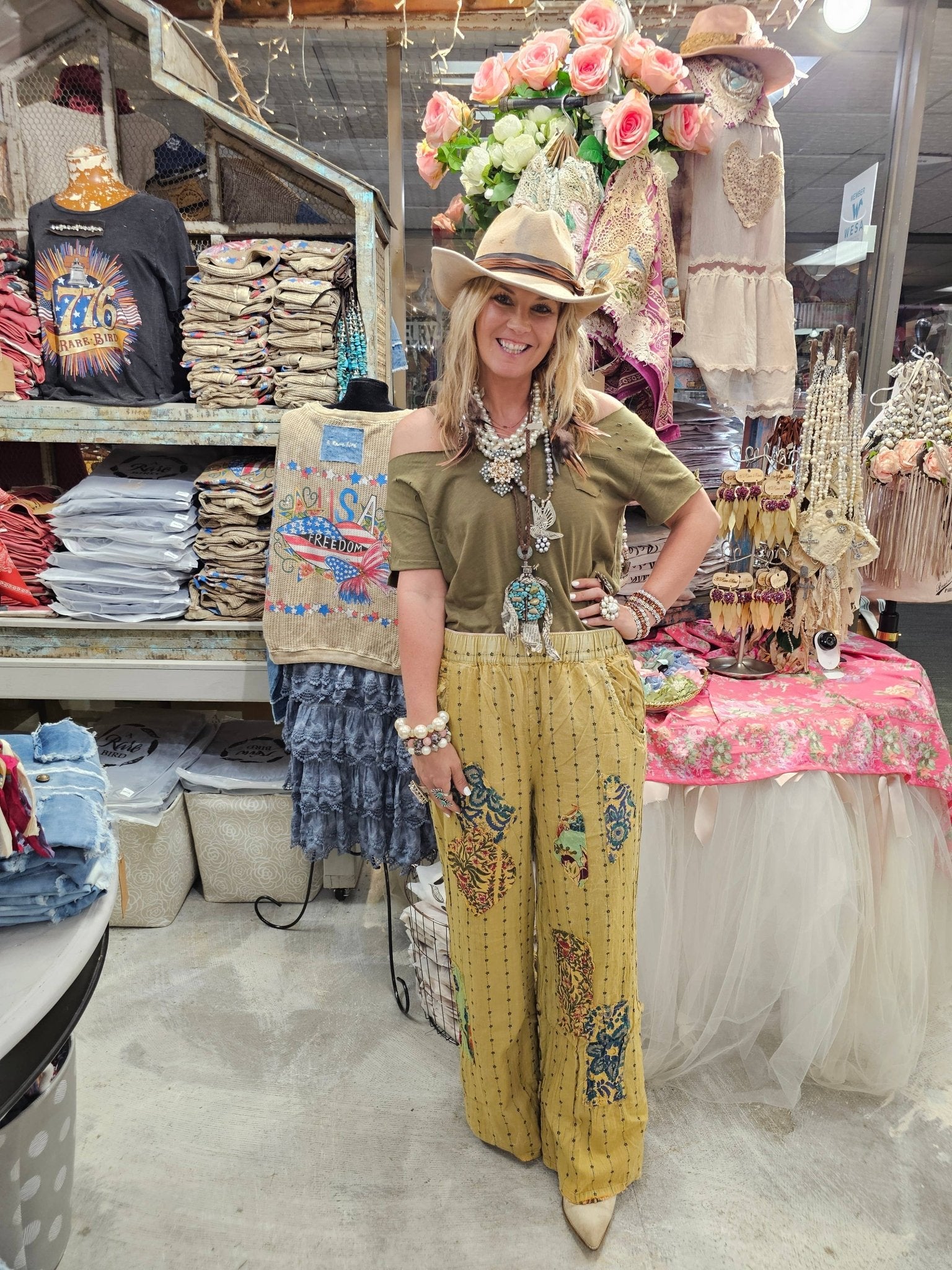 Dahlia Reversible Pant - ivyandlavyboutique A Rare Bird Shop